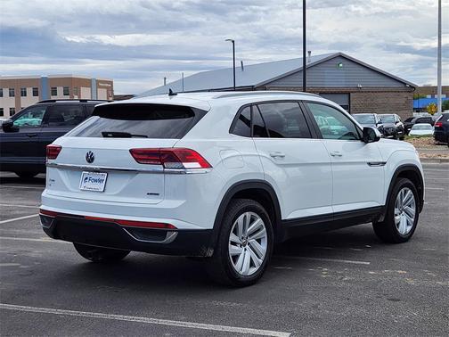 2021 Volkswagen Atlas Cross Sport 2.0T SE w/Technology 4MOTION