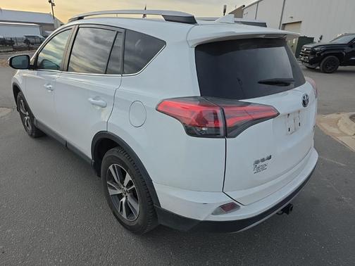 2018 Toyota RAV4 Adventure