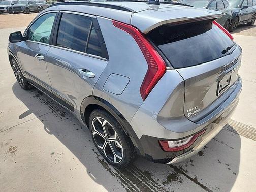 2024 Kia Niro Touring