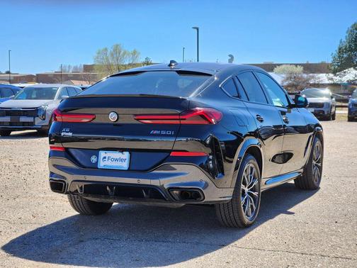Black Sapphire Metallic 2023 BMW X6 M50i