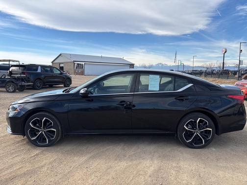 2024 Nissan Altima SR Intelligent AWD