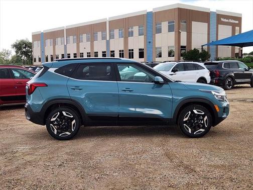 2025 Kia Seltos SX Turbo