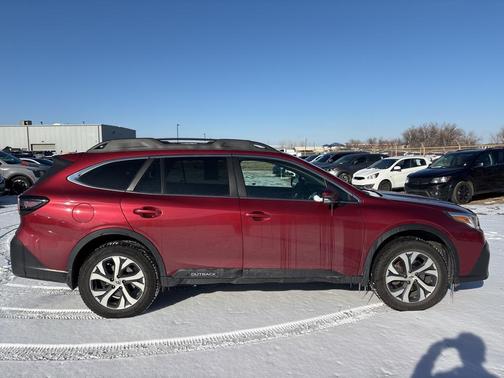 2021 Subaru Outback Limited XT