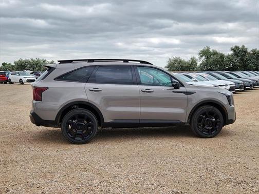 2025 Kia Sorento EX