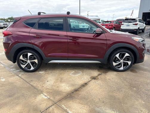 Ruby Wine 2017 Hyundai TUCSON Sport