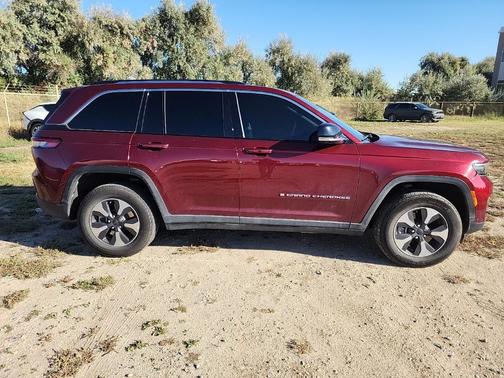 2024 Jeep Grand Cherokee 4xe Base