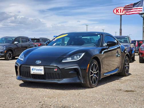 Raven 2023 Toyota GR86 Base