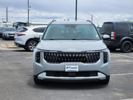 2025 Kia Carnival EX