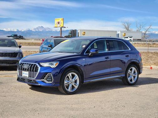 2022 Audi Q3 45 S line Premium Plus