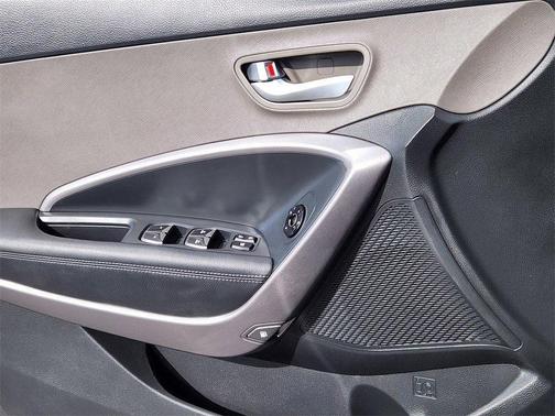 2016 Hyundai Santa Fe Sport 2.4L