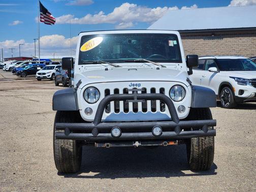 Bright White Clearcoat 2015 Jeep Wrangler Unlimited Sport