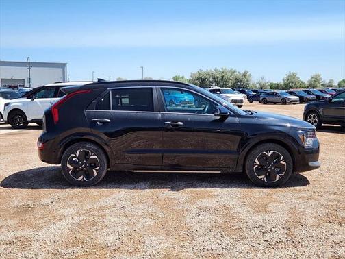 2025 Kia Niro EV Wave
