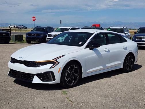 2025 Kia K5 GT-Line