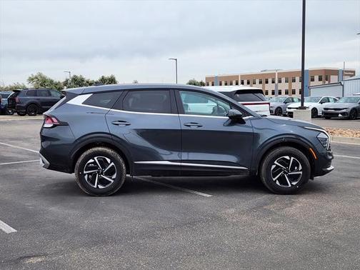 2025 Kia Sportage Hybrid LX