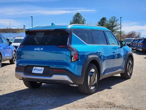 2026 Kia EV9 Wind