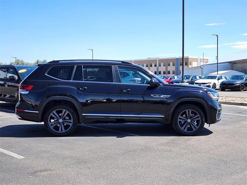 2021 Volkswagen Atlas 3.6L SE w/Technology