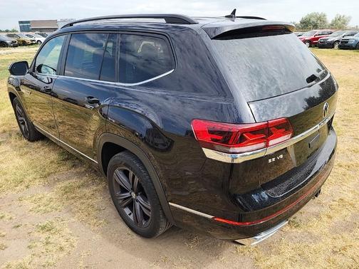 2021 Volkswagen Atlas 3.6L SE w/Technology