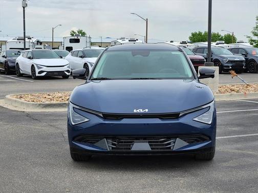 2025 Kia EV6 Wind