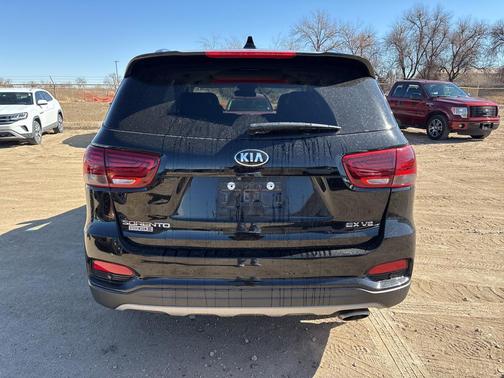 2019 Kia Sorento EX