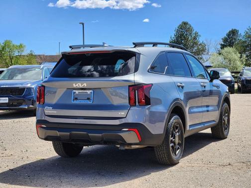 Everlasting Silver 2024 Kia Sorento SX
