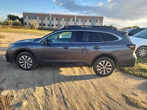 2021 Subaru Outback Premium