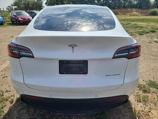 2021 Tesla Model Y Long Range Dual Motor All-Wheel Drive