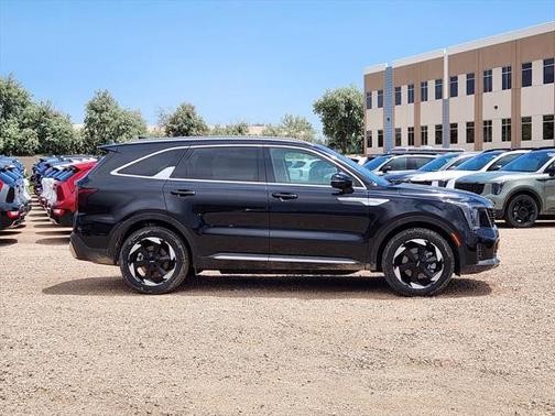 2025 Kia Sorento Hybrid EX