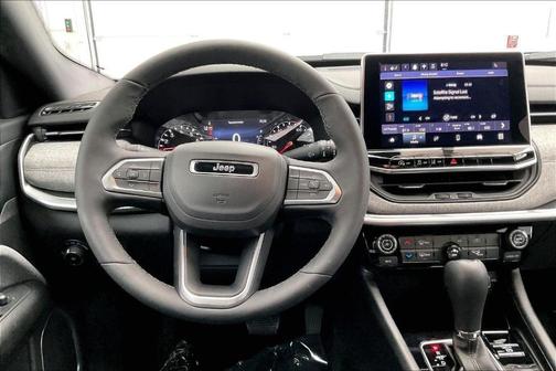 Diamond Black 2024 Jeep Compass Latitude Lux