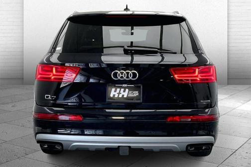 2019 Audi Q7 55 Premium Plus