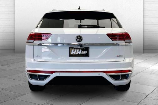 2022 Volkswagen Atlas Cross Sport 2.0T SEL R-Line