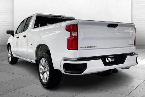 2020 Chevrolet Silverado 1500 Custom