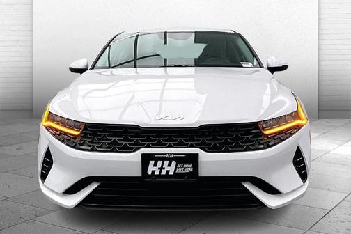2023 Kia K5 LXS