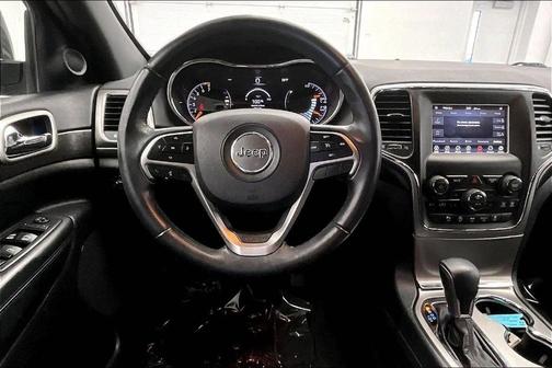 2018 Jeep Grand Cherokee Laredo E