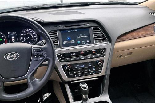 2016 Hyundai SONATA Limited