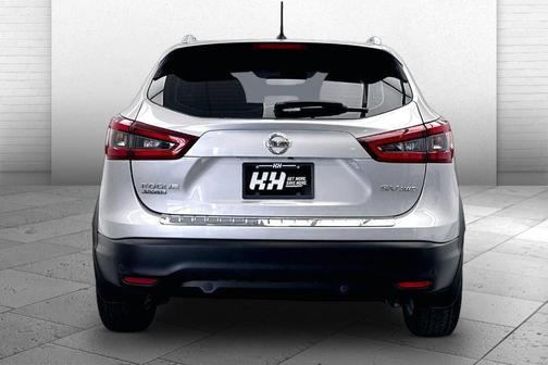 2021 Nissan Rogue Sport SV