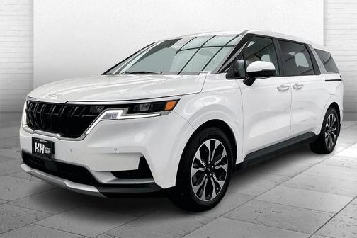 2024 Kia Carnival EX