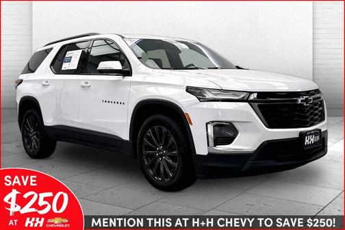 2023 Chevrolet Traverse RS