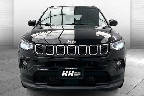 2024 Jeep Compass Latitude Lux
