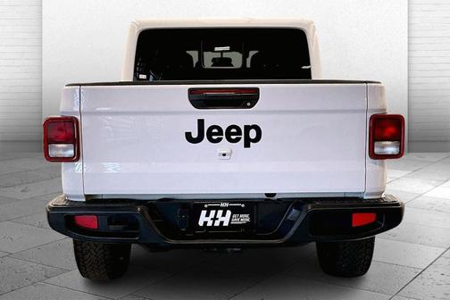 2024 Jeep Gladiator Nighthawk