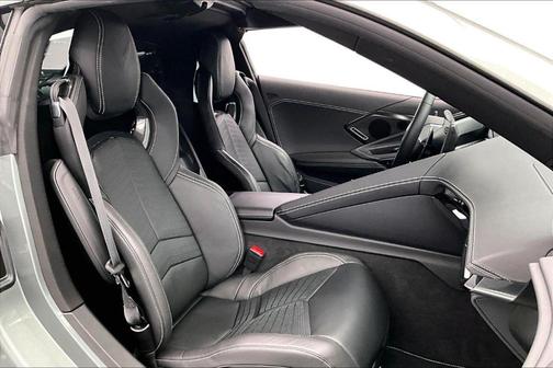 2023 Chevrolet Corvette Stingray w/2LT