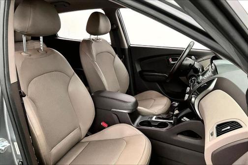 2014 Hyundai TUCSON SE