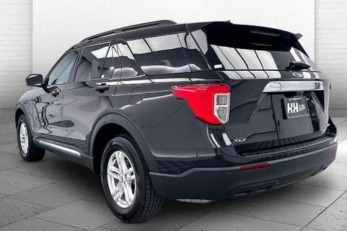 Agate Black Metallic 2023 Ford Explorer XLT