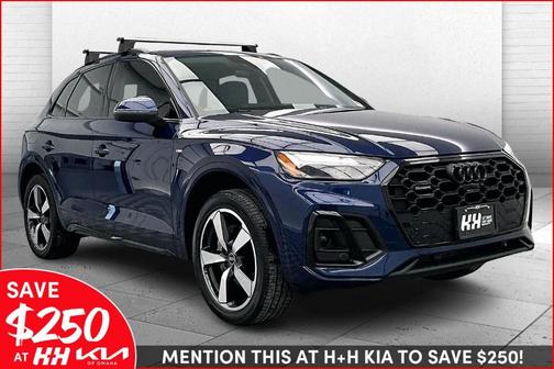 2022 Audi Q5 45 S line Premium Plus