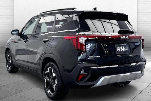 Fusion Orange 2025 Kia Seltos S