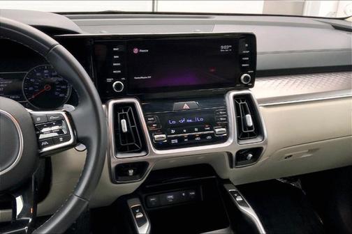 2022 Kia Sorento Hybrid EX