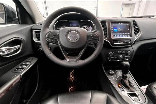 2022 Jeep Cherokee Trailhawk