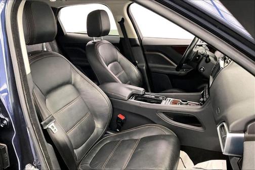 2018 Jaguar F-PACE 30t Prestige