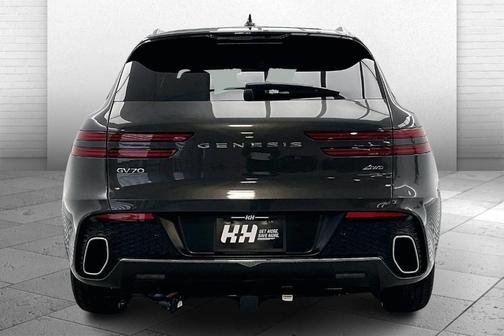 2025 Genesis GV70 2.5T