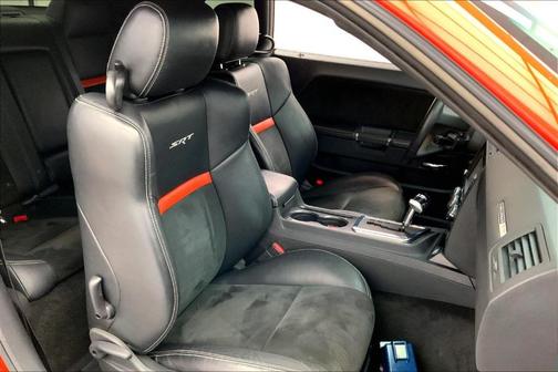 2008 Dodge Challenger SRT8