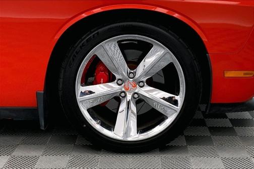 2008 Dodge Challenger SRT8
